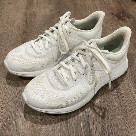 lululemon athletica Shoes - Lululemon Chargefeel Low Womens Workout Shoe
White / White / Silver Drop Size 7